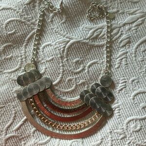 Multi color necklace